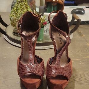 Bebe Women's Snakeskin Patterned Heels